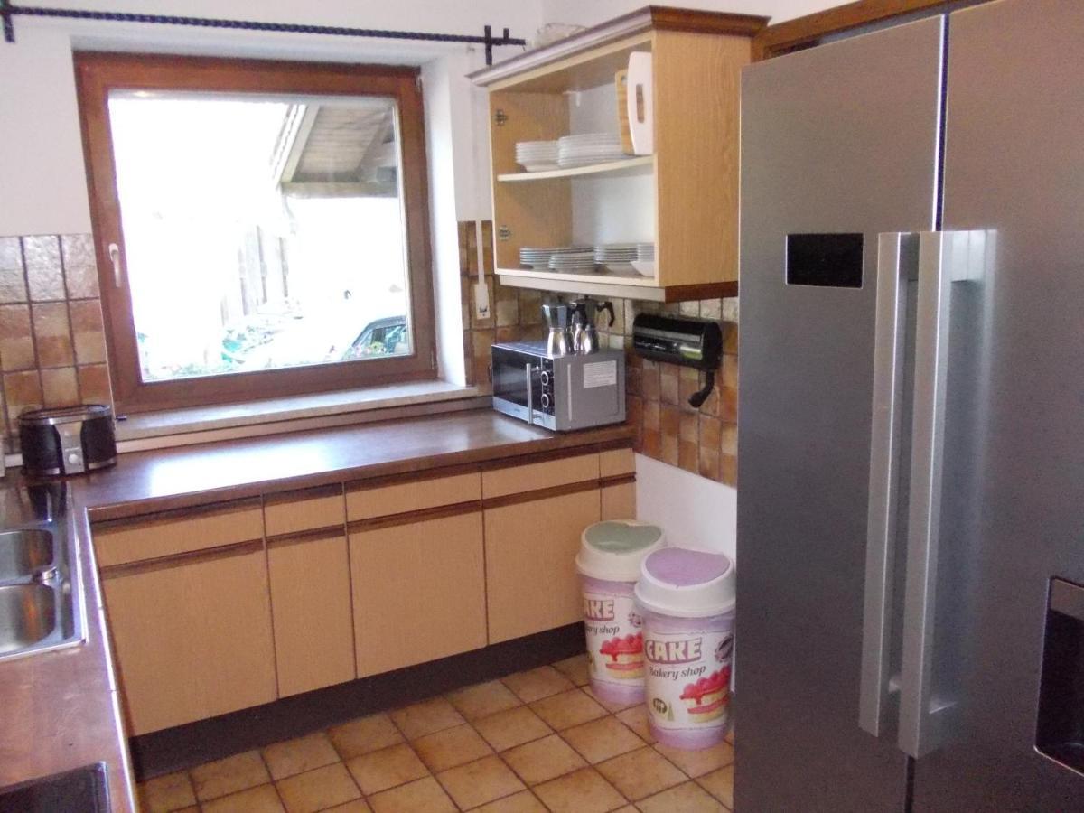 Xxl Apartment, 10 Beds, 4 Sleep-Rooms, 140Qm, 2 Wc, 2 Shower && Bruckmühl Exterior foto